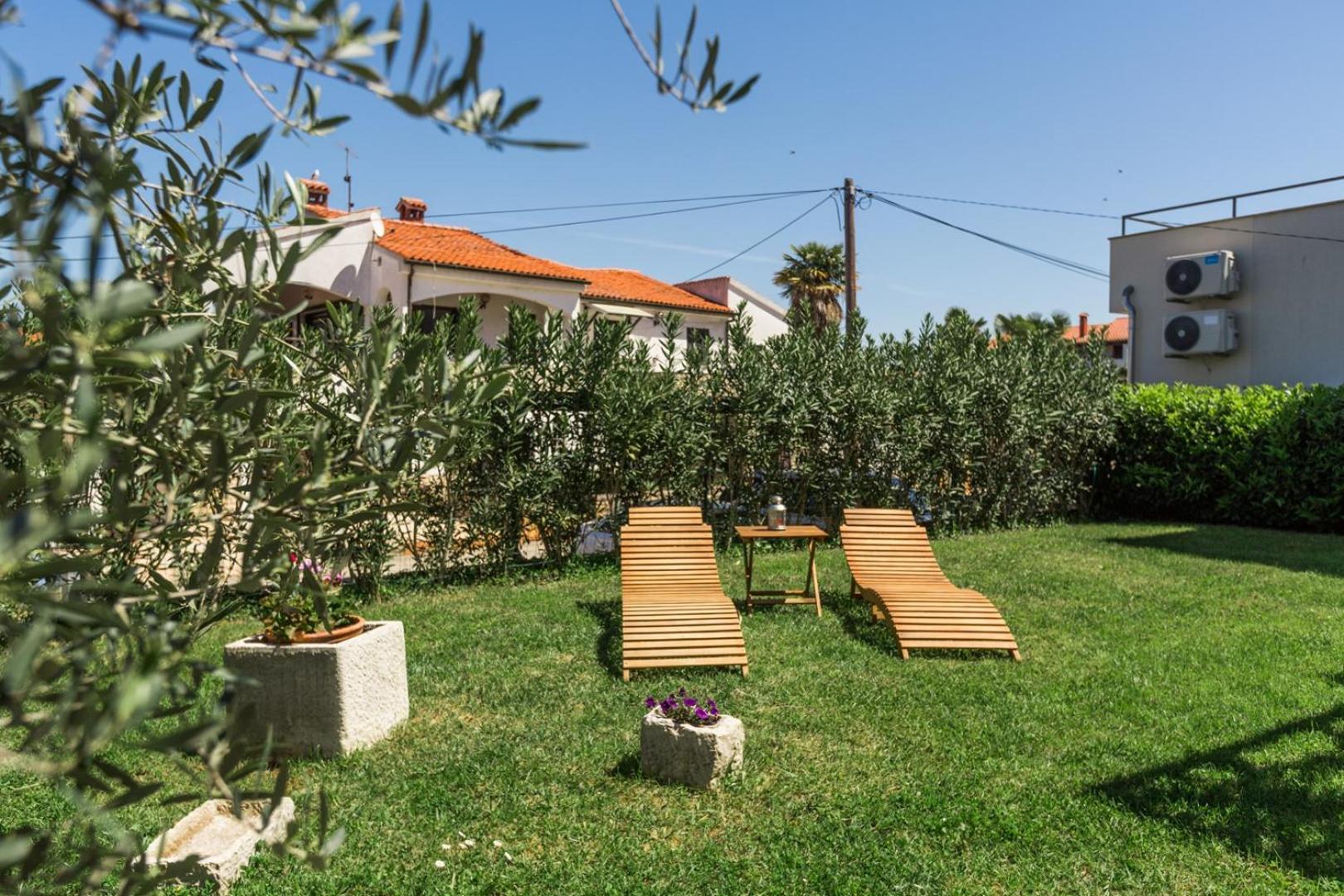 Riva Garden Exclusive Apartment Funtana Exterior photo